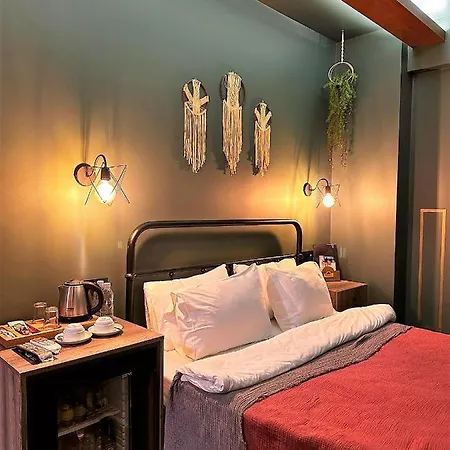 Sunset Hotel 3*