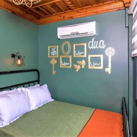 Sunset 3* מרמריס