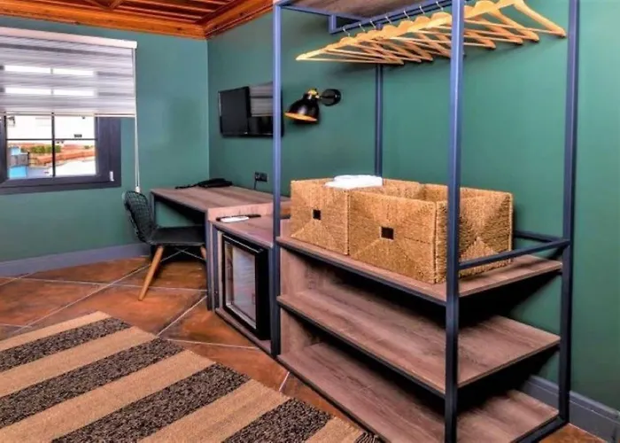 Sunset Ξενοδοχείο 3*